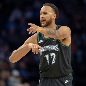 华子打趣球队打快：因为我们有海兰德&amp;道苏姆和李凯尔啊