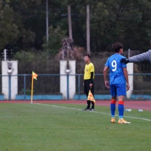 星空体育官网入口-全运卫冕冠军遭遇天堑挑战 用德西混练打造唐家军